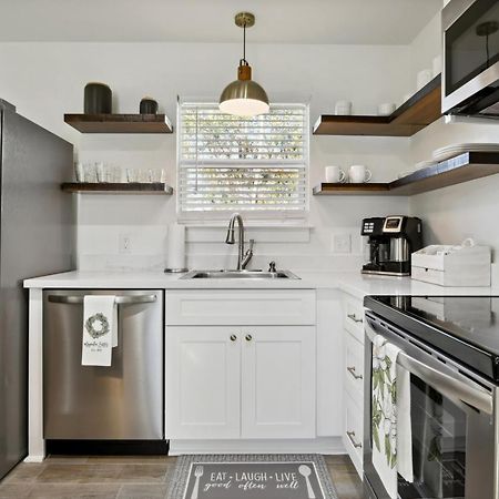 Vacation Rental Bay St Louis Walk To Beach, Dining, Shopping, And Nightlife Bay St. Louis Eksteriør billede