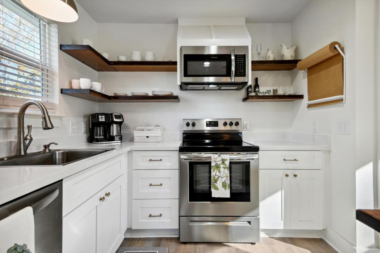 Vacation Rental Bay St Louis Walk To Beach, Dining, Shopping, And Nightlife Bay St. Louis Eksteriør billede